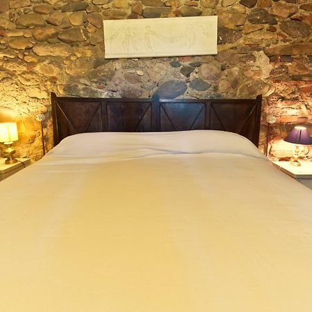 Agriturismo Il Casalino Pari Exteriör bild