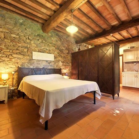 Agriturismo Il Casalino Pari Exteriör bild