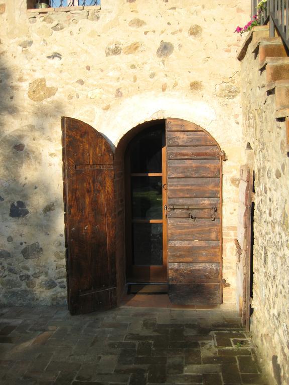 Agriturismo Il Casalino Pari Exteriör bild