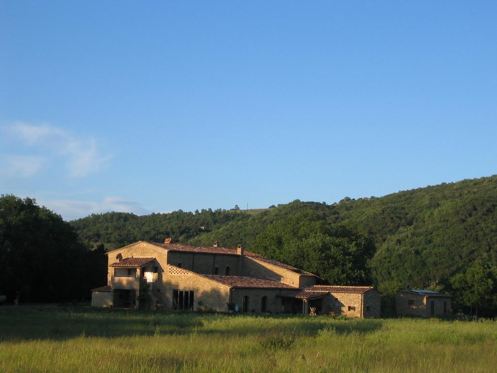 Agriturismo Il Casalino Pari Exteriör bild