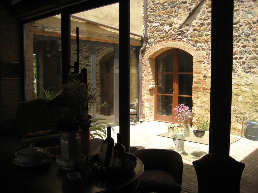 Agriturismo Il Casalino Pari Exteriör bild