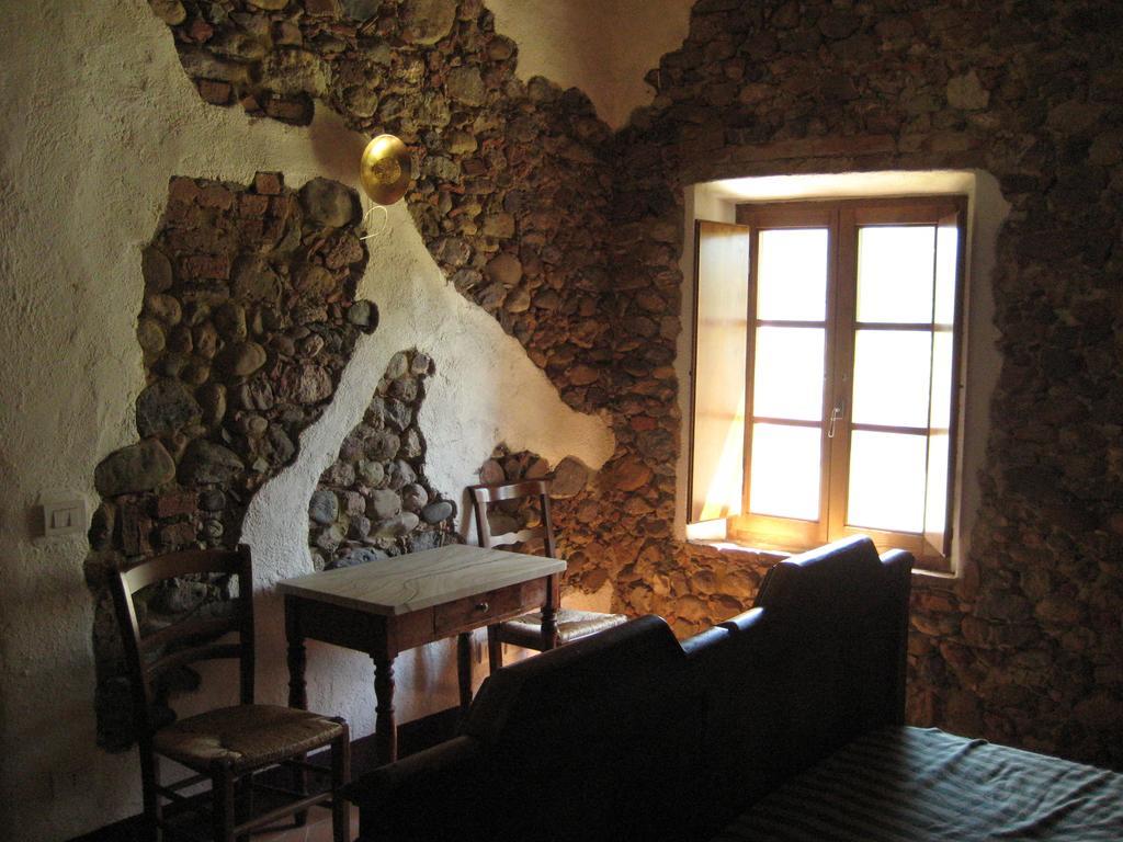 Agriturismo Il Casalino Pari Rum bild