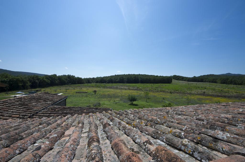 Agriturismo Il Casalino Pari Exteriör bild